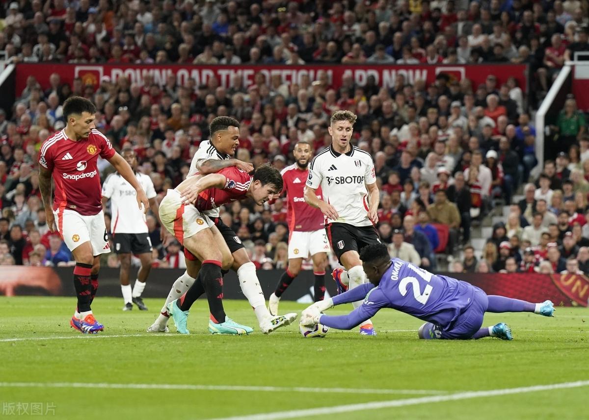 开云体育平台APP-曼联客场击败南安普顿，球队士气高涨