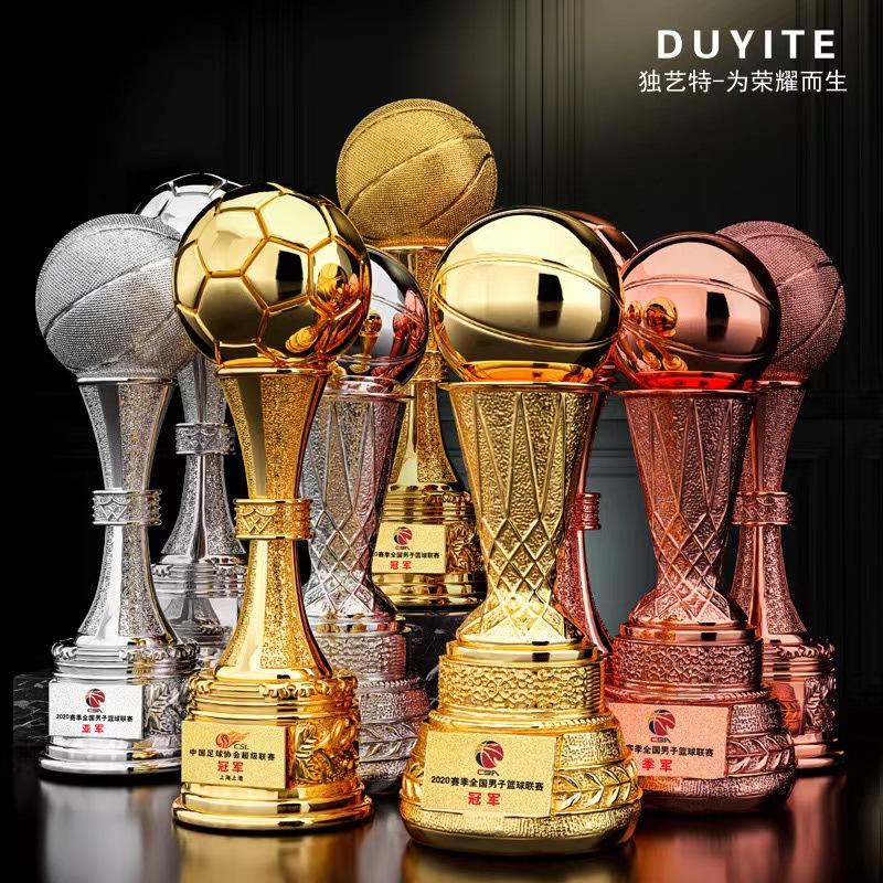 关于篮球联赛排名:阵容强大美国知名球队瞄准冠军奖杯的信息 关于篮球联赛排名:阵容强大美国知名球队瞄准冠军奖杯的信息