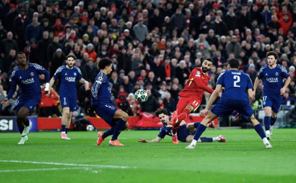 包含巴黎圣日耳曼客场逆袭，晋级下一轮的词条