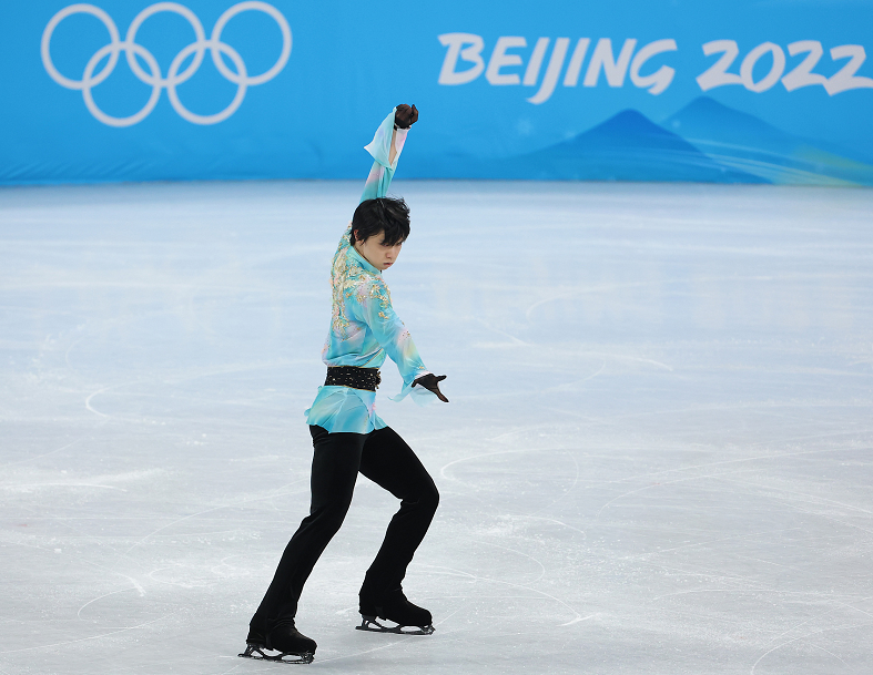 包含比赛结果尘埃落定，球员表现获得一致好评的词条