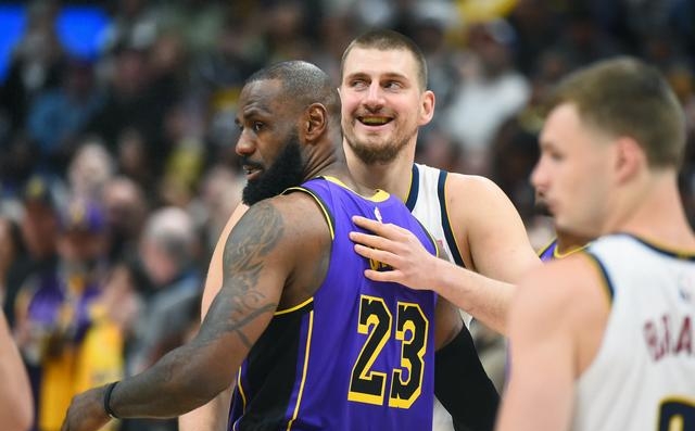 开云下载-包含湖人大胜猛龙，登顶西部排行榜次席的词条