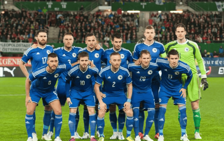 开云官网-德国足球队在国际比赛中夺冠，展现强大实力