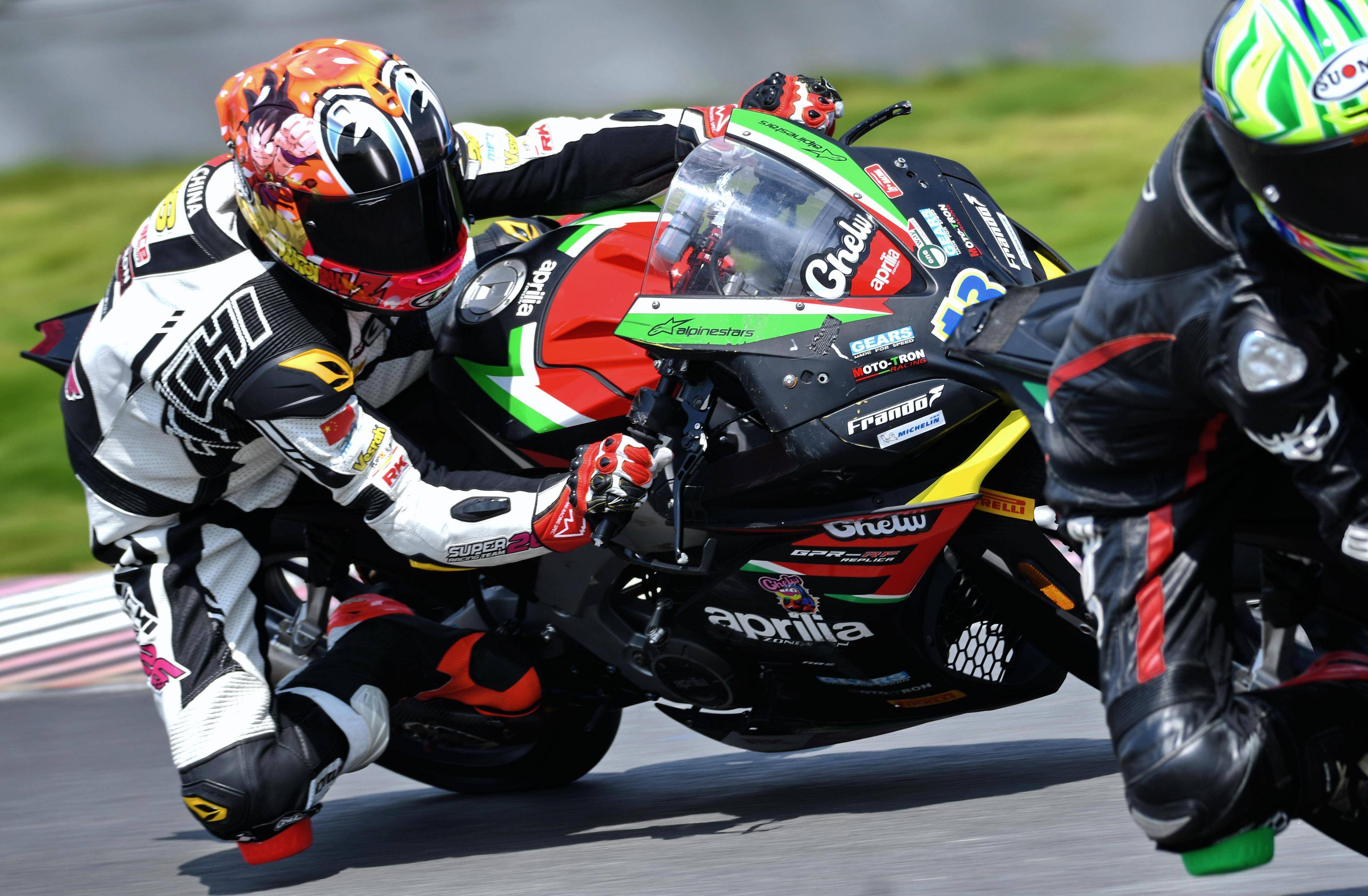 捷克球队在国际比赛中大获全胜 捷克球队在国际比赛中大获全胜