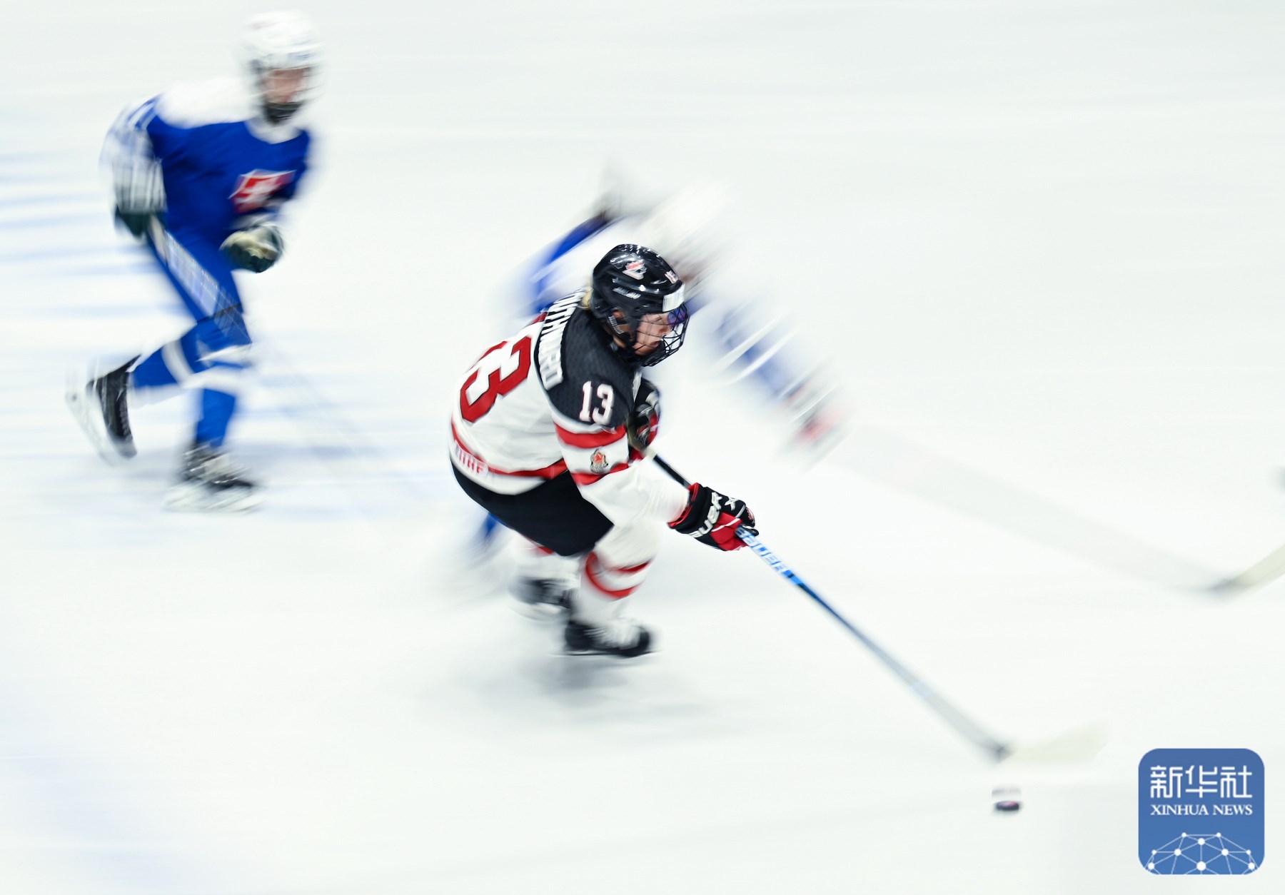 加拿大队在国际赛场上大获全胜 加拿大队在国际赛场上大获全胜