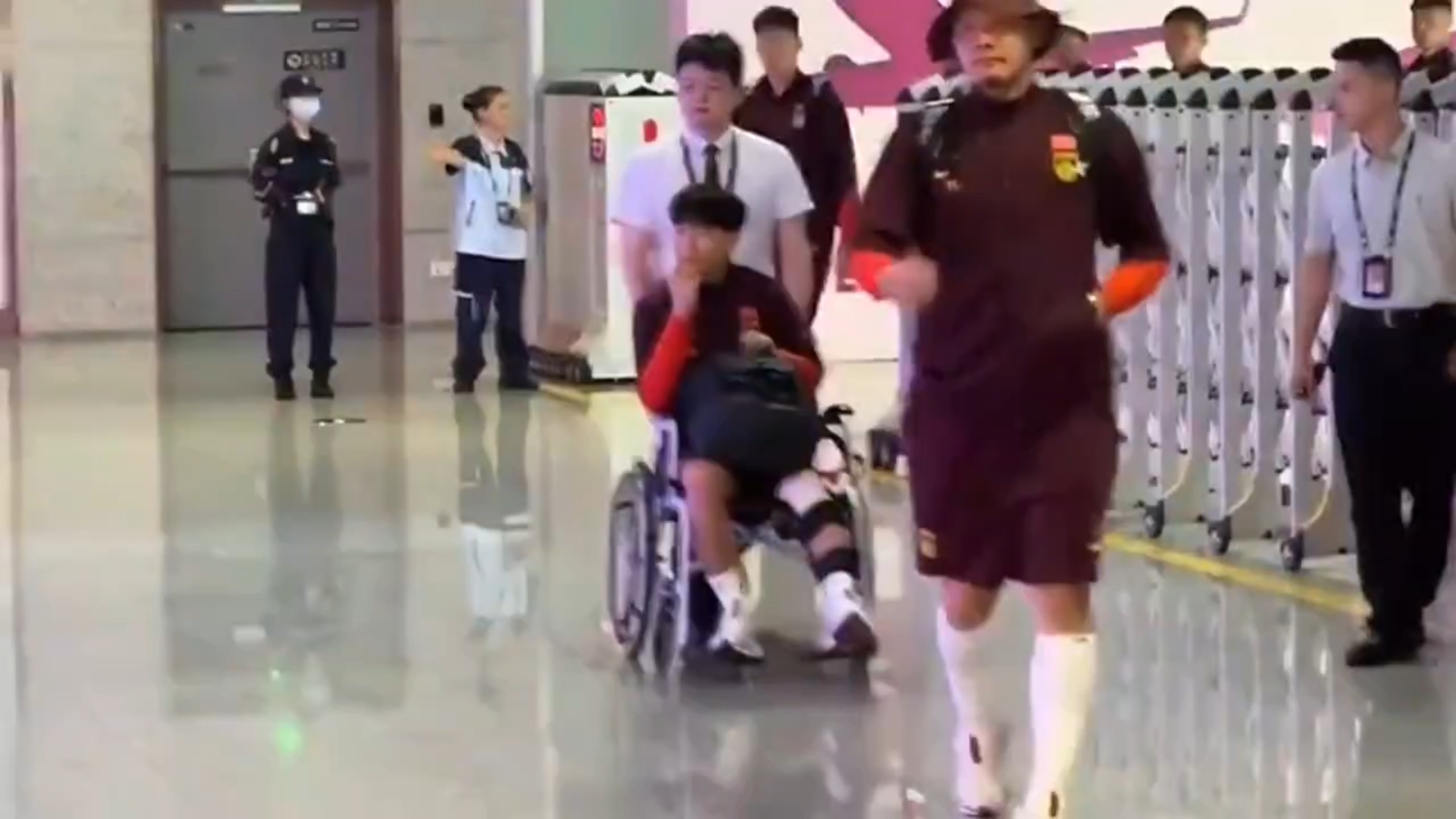 开云体育平台APP-纷纷传出的好消息点燃了球迷热情的简单介绍