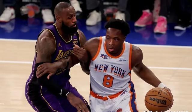 火箭客场击败尼克斯,取得必胜 火箭客场击败尼克斯,取得必胜