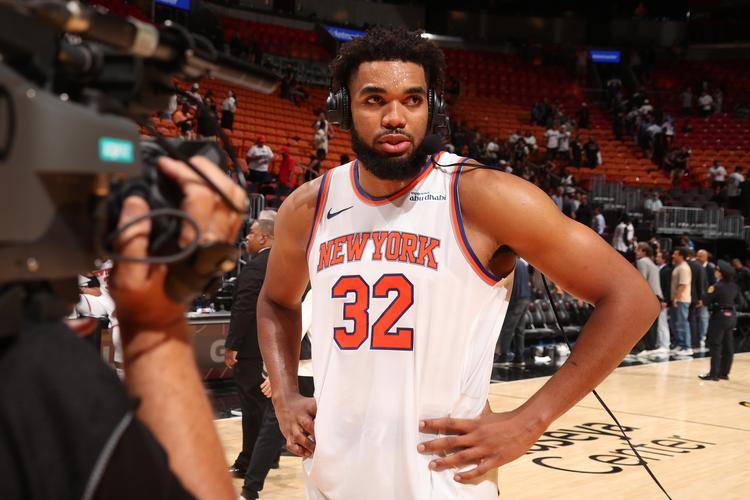 尼克斯队的球员磨炼技术迎接挑战