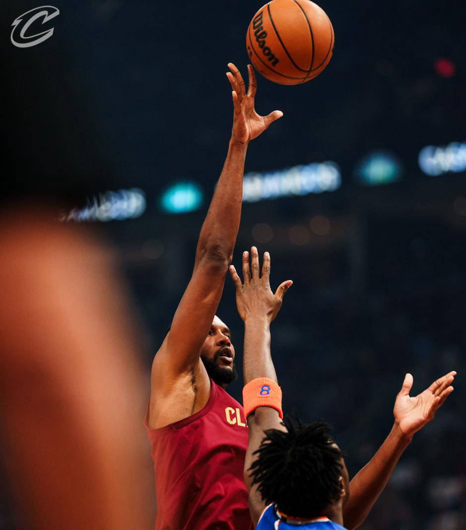 尼克斯队的球员磨炼技术迎接挑战