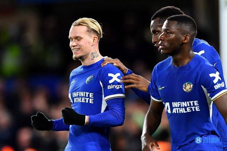 切尔西遭遇平局,保持不败纪录 切尔西遭遇平局,保持不败纪录