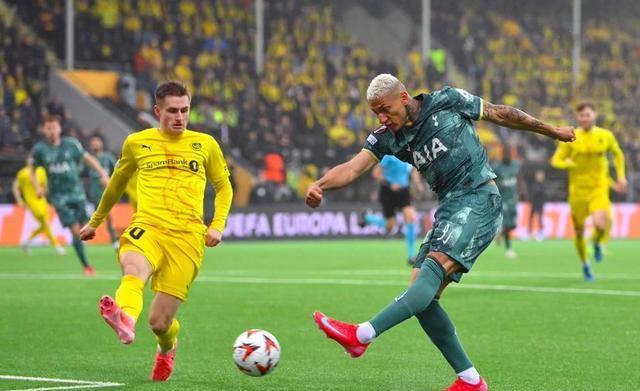 欧预赛决赛对阵出炉,球迷热切期待的简单介绍 欧预赛决赛对阵出炉,球迷热切期待的简单介绍