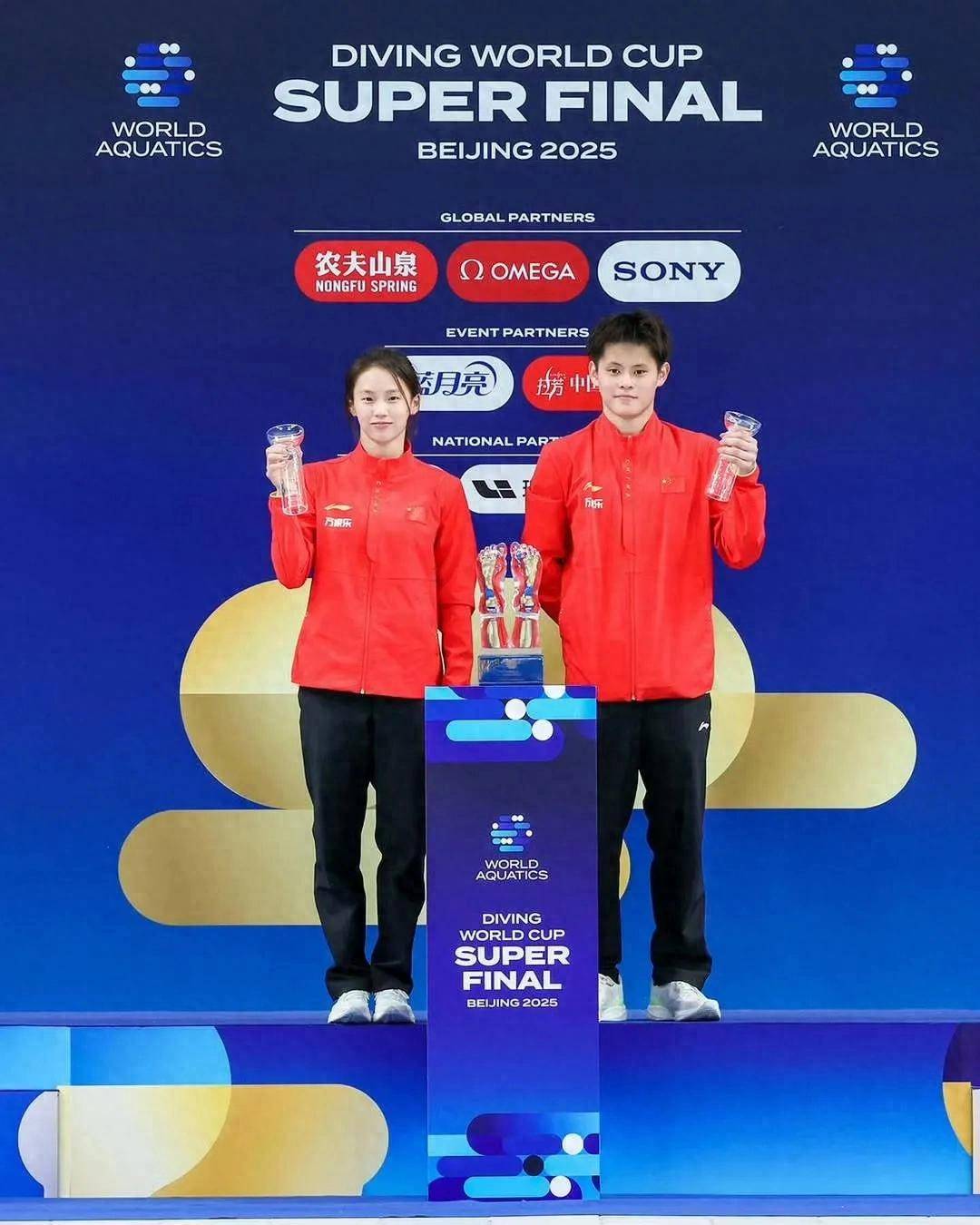 开云体育APP下载-包含中国运动员包揽多面奖牌，宣誓实力无敌的词条