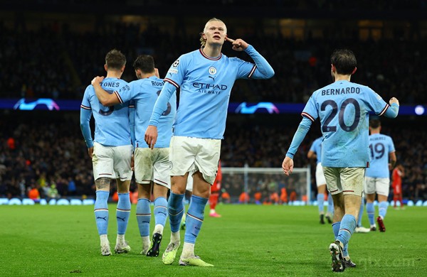 关于博尔顿镇难求胜,英超保级形势愈发严峻的信息 关于博尔顿镇难求胜,英超保级形势愈发严峻的信息