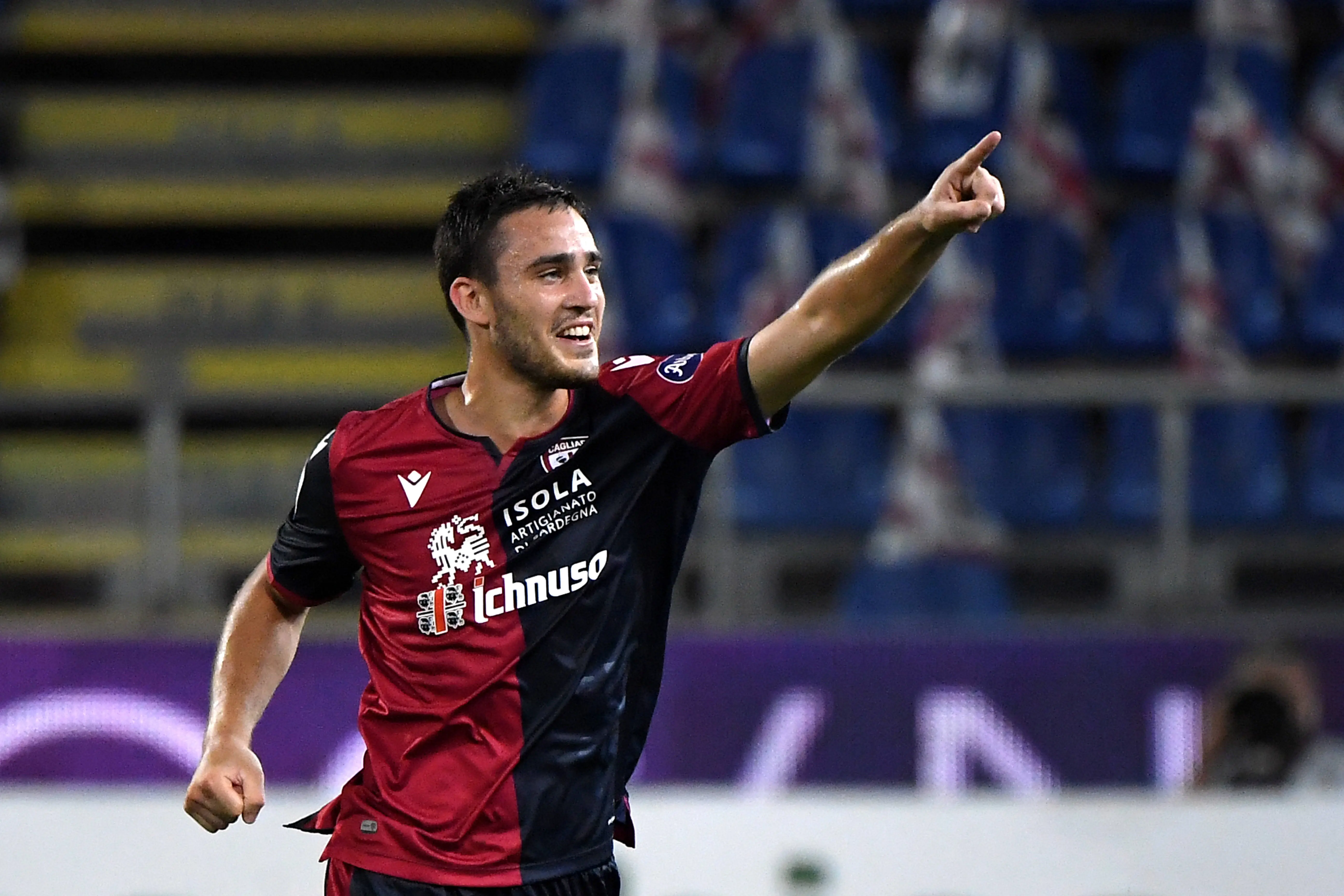 卡利亚里苦战不捷,保级压力瞬间上升 卡利亚里苦战不捷,保级压力瞬间上升