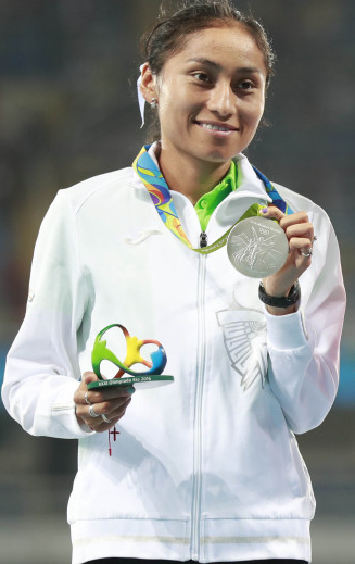 墨西哥田径好手速度如风,夺冠夺冠 墨西哥田径好手速度如风,夺冠夺冠