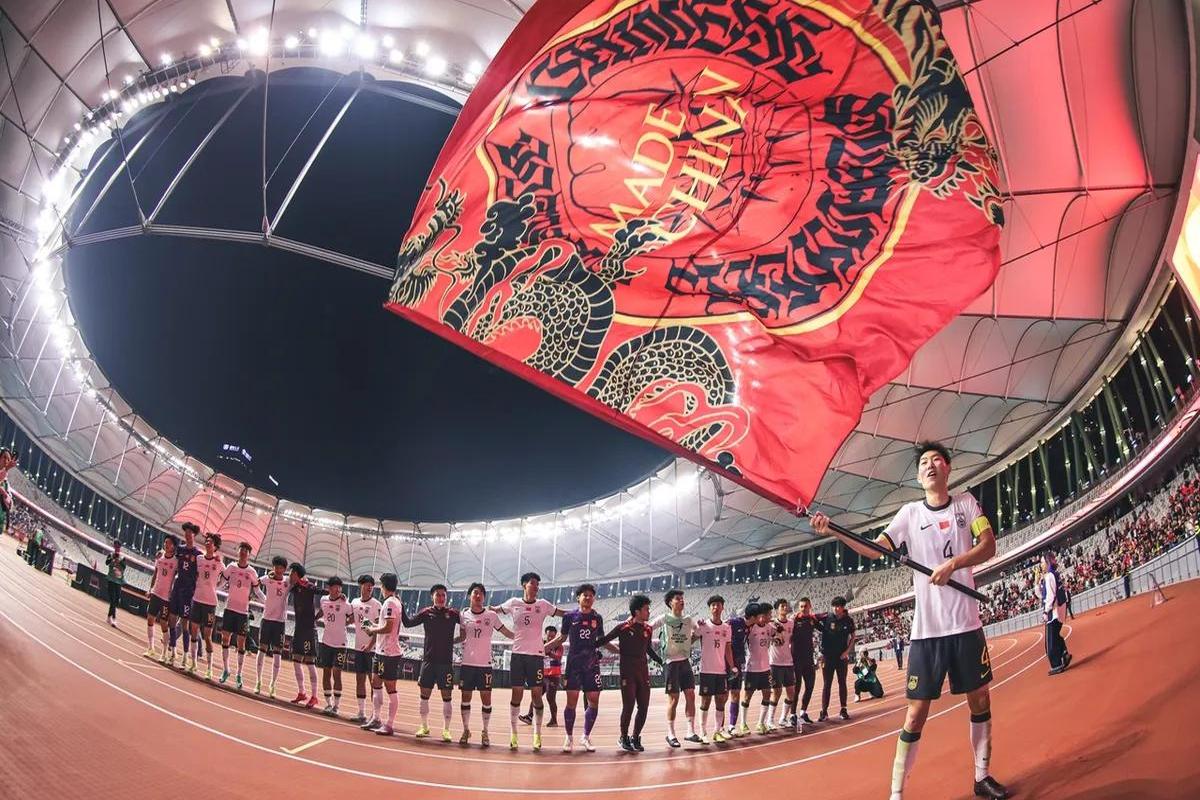 恒大球员备战亚冠,全力以赴向胜利前进的简单介绍 恒大球员备战亚冠,全力以赴向胜利前进的简单介绍