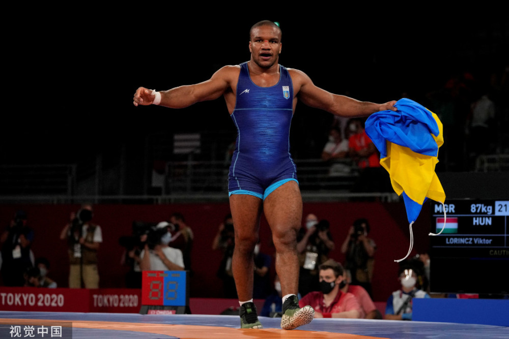 乌克兰游泳选手打破纪录夺金 乌克兰游泳选手打破纪录夺金