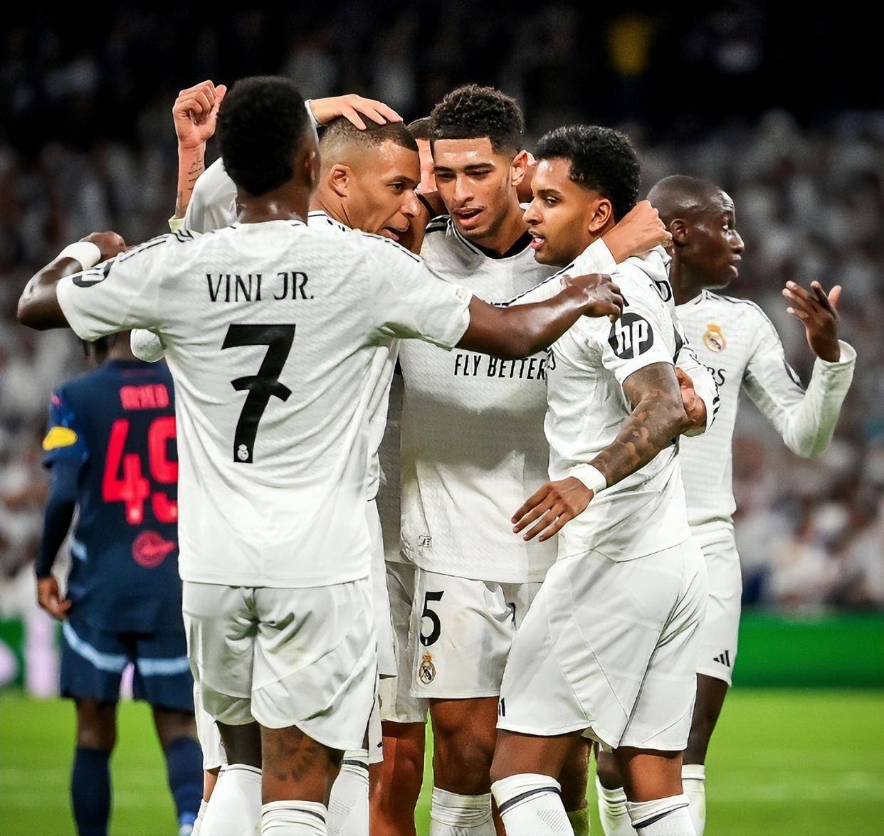 开云体育中国-皇马奋力拼搏，取得一场胜利