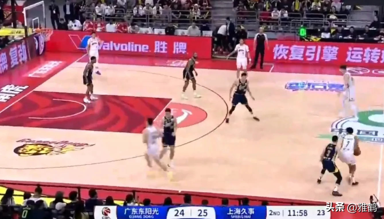 加拿大篮球职业联赛发生悬念，劲旅对决