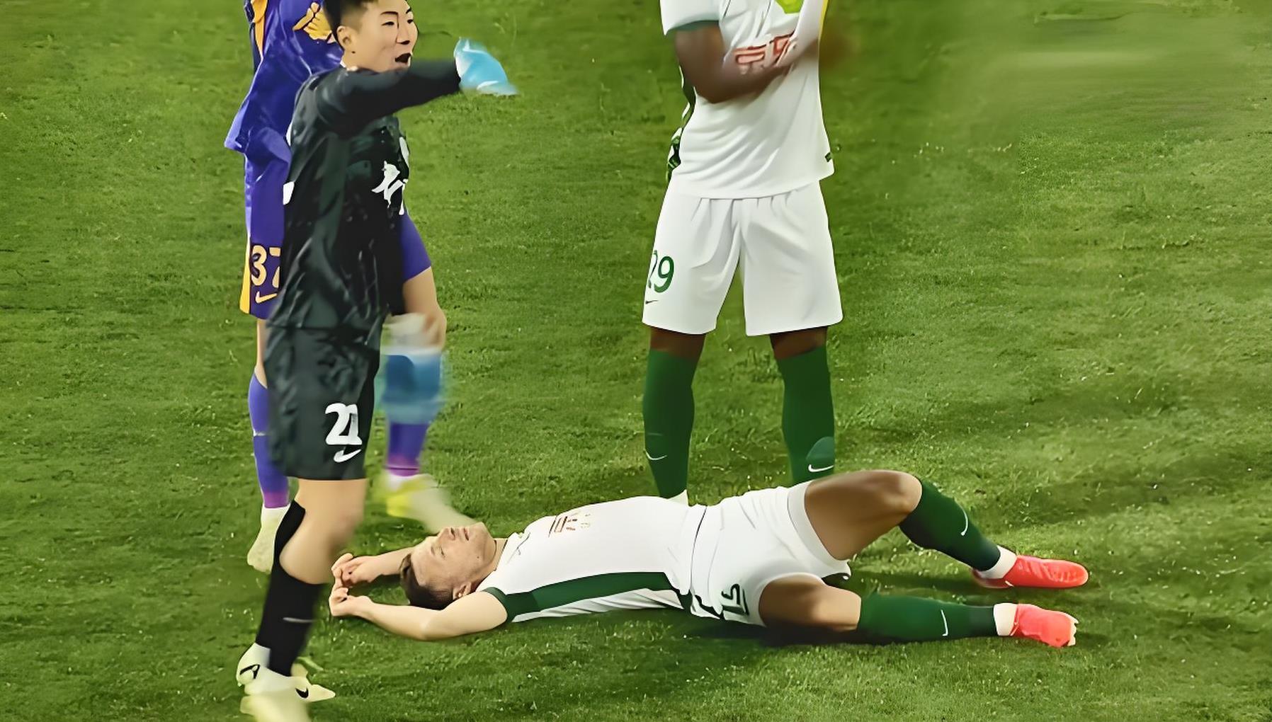 开云体育入口-重庆客场逆袭，彻底击垮北京国安