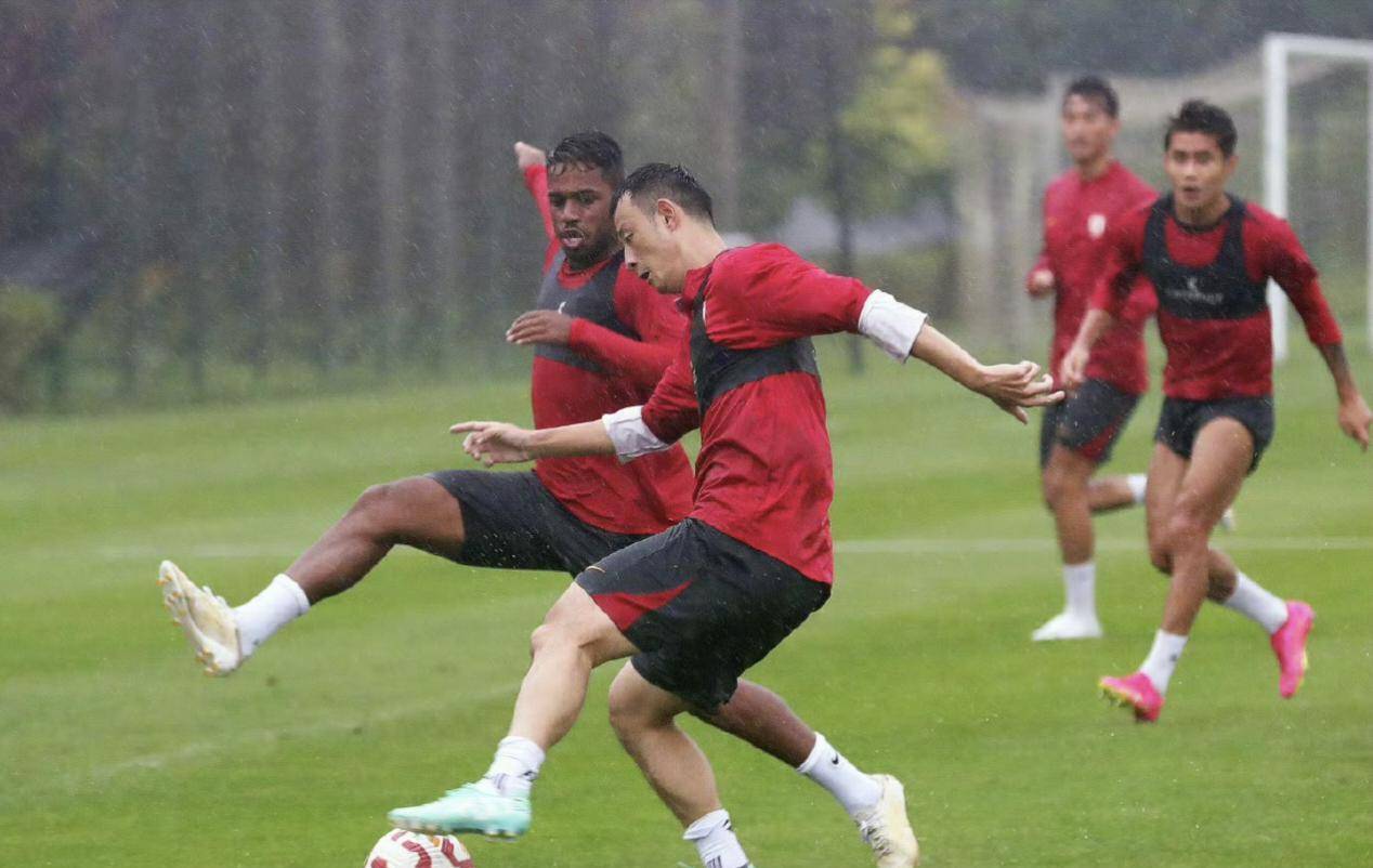 长春亚泰力求捍卫主场取得胜利 长春亚泰力求捍卫主场取得胜利