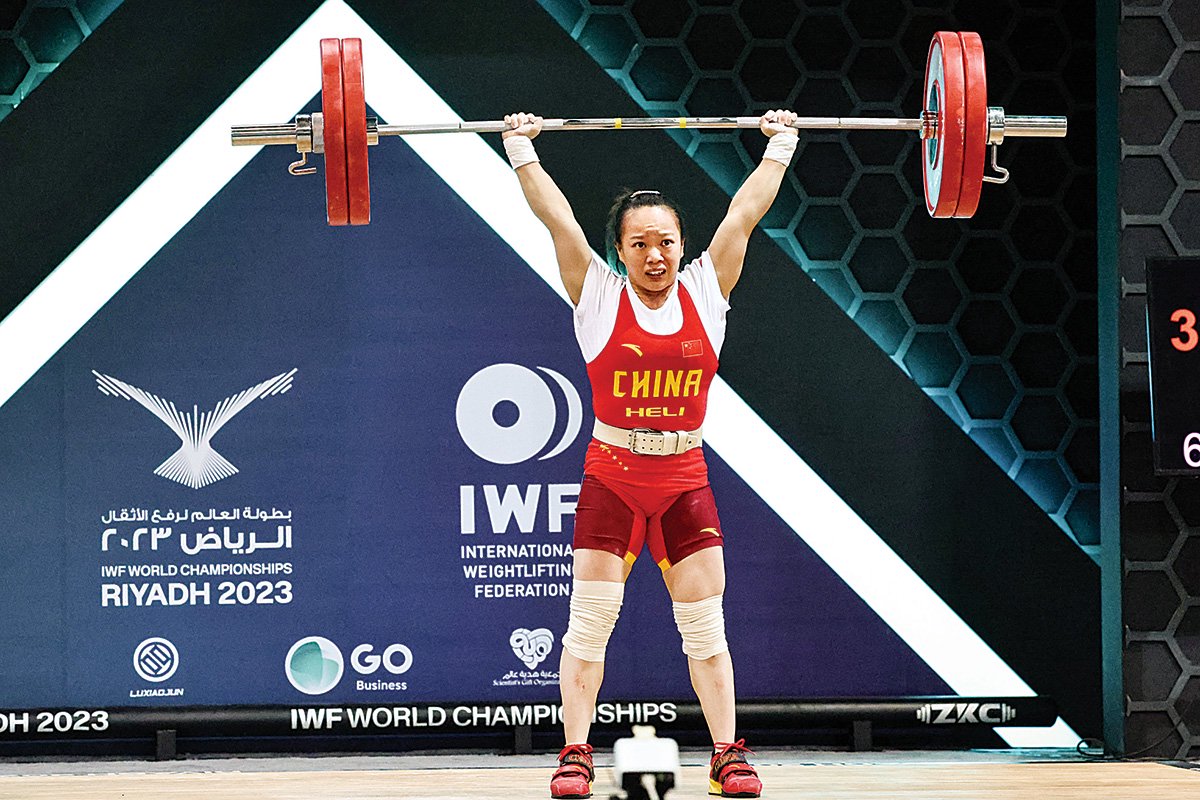 中国举重选手刷新世界纪录,实力惊人 中国举重选手刷新世界纪录,实力惊人
