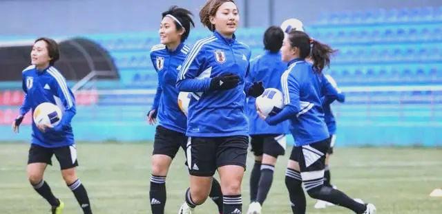 日本女足获胜,晋级半决赛 日本女足获胜,晋级半决赛