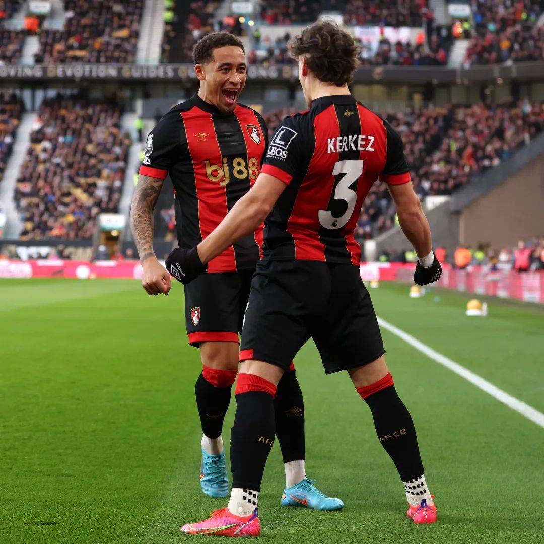 关于利兹联主场力克伯恩茅斯,重回胜利轨道,提升排名的信息 关于利兹联主场力克伯恩茅斯,重回胜利轨道,提升排名的信息