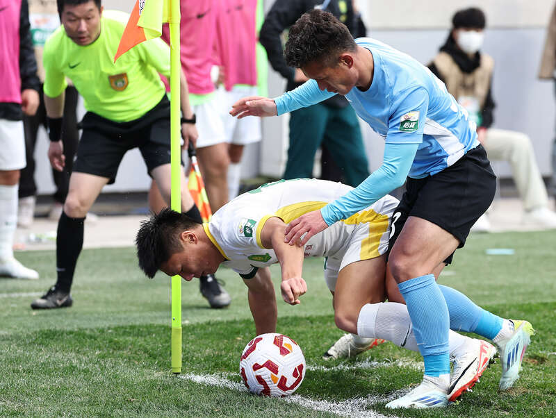 包含北京国安客场不敌山东鲁能,保持不败的词条 包含北京国安客场不敌山东鲁能,保持不败的词条