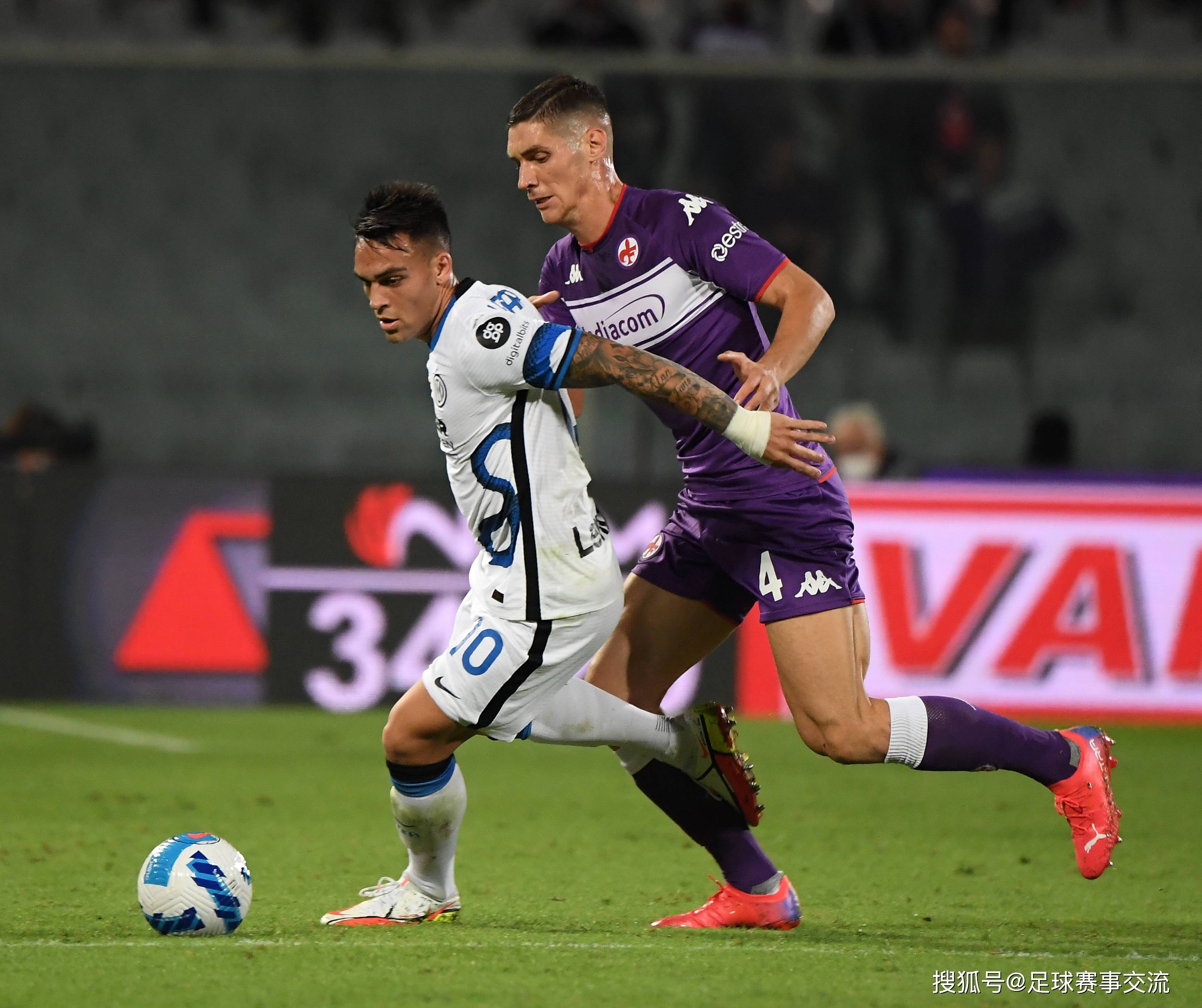 开云下载-国内足球联赛热点话题不断，球队实力对比