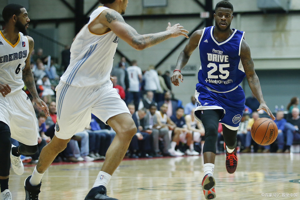 开云体育app-步行者再现高效进攻，成功晋级东部半决赛的简单介绍