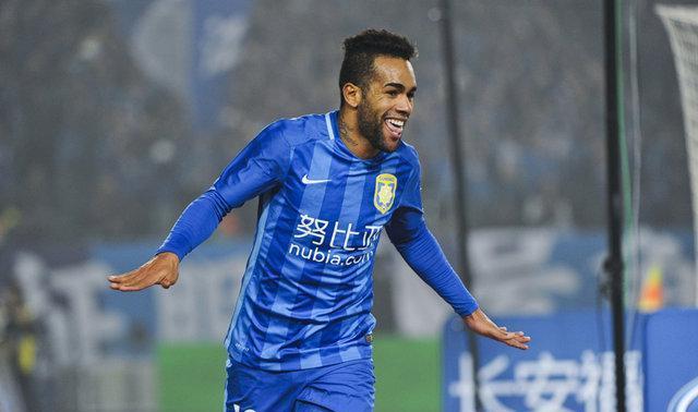 包含高压作战!大连一方客场战胜泰达保持不败的词条 包含高压作战!大连一方客场战胜泰达保持不败的词条