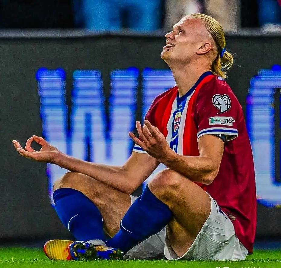 欧洲杯:丹麦击败芬兰 欧洲杯:丹麦击败芬兰