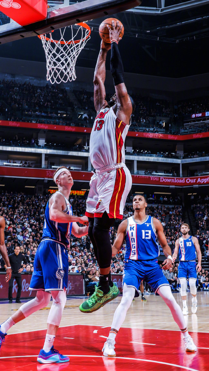 热火力克太阳，取得两连胜