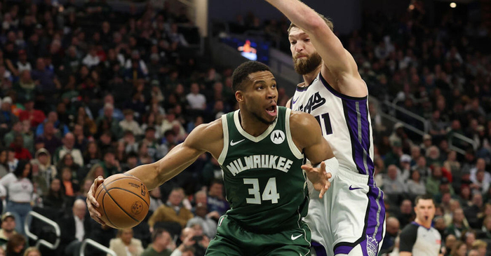 雄鹿击败国王,继续保持十胜连胜 雄鹿击败国王,继续保持十胜连胜